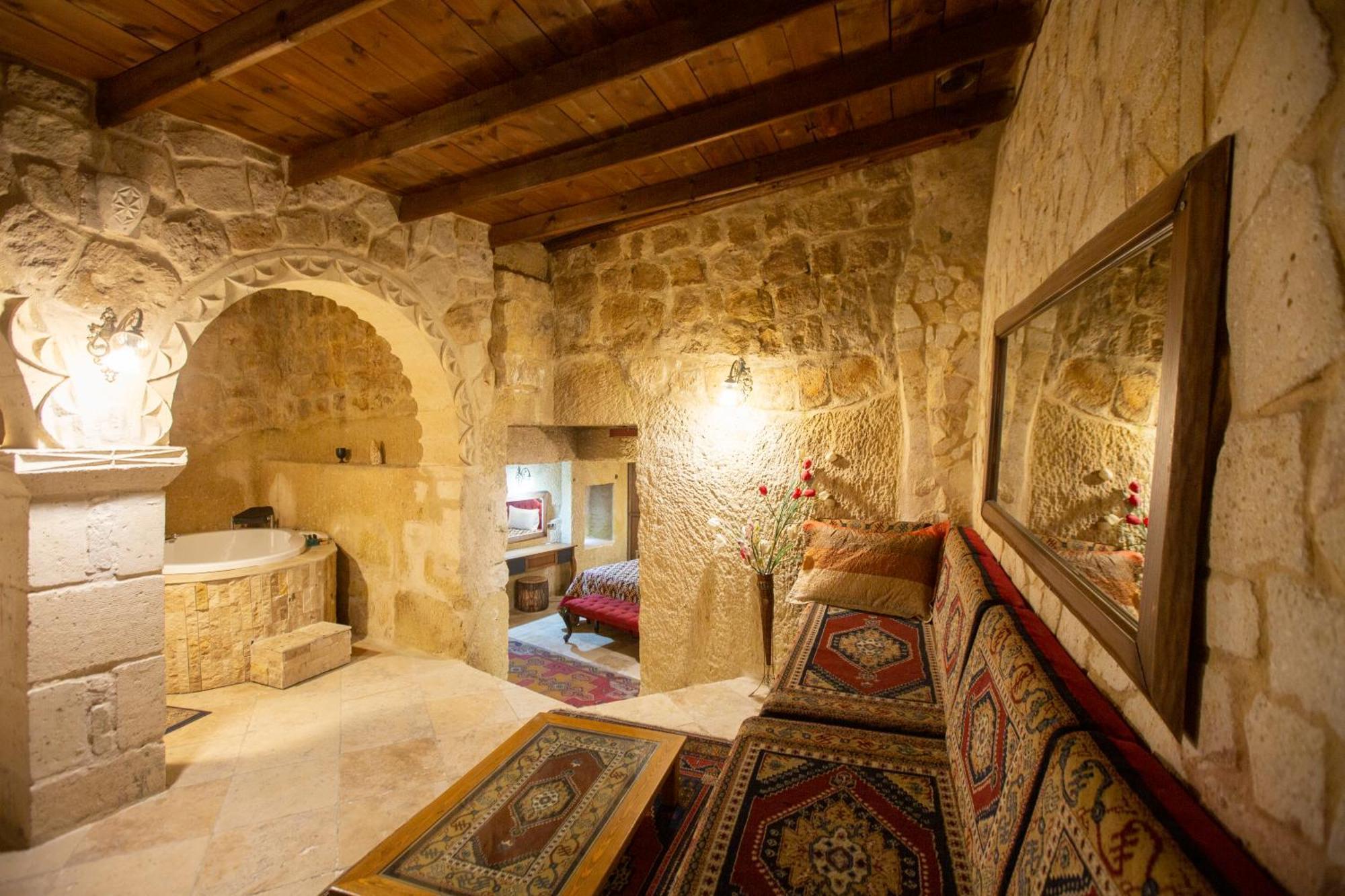 Antique House Cappadocia Hotel เนฟซิเฮียร์ ภายนอก รูปภาพ